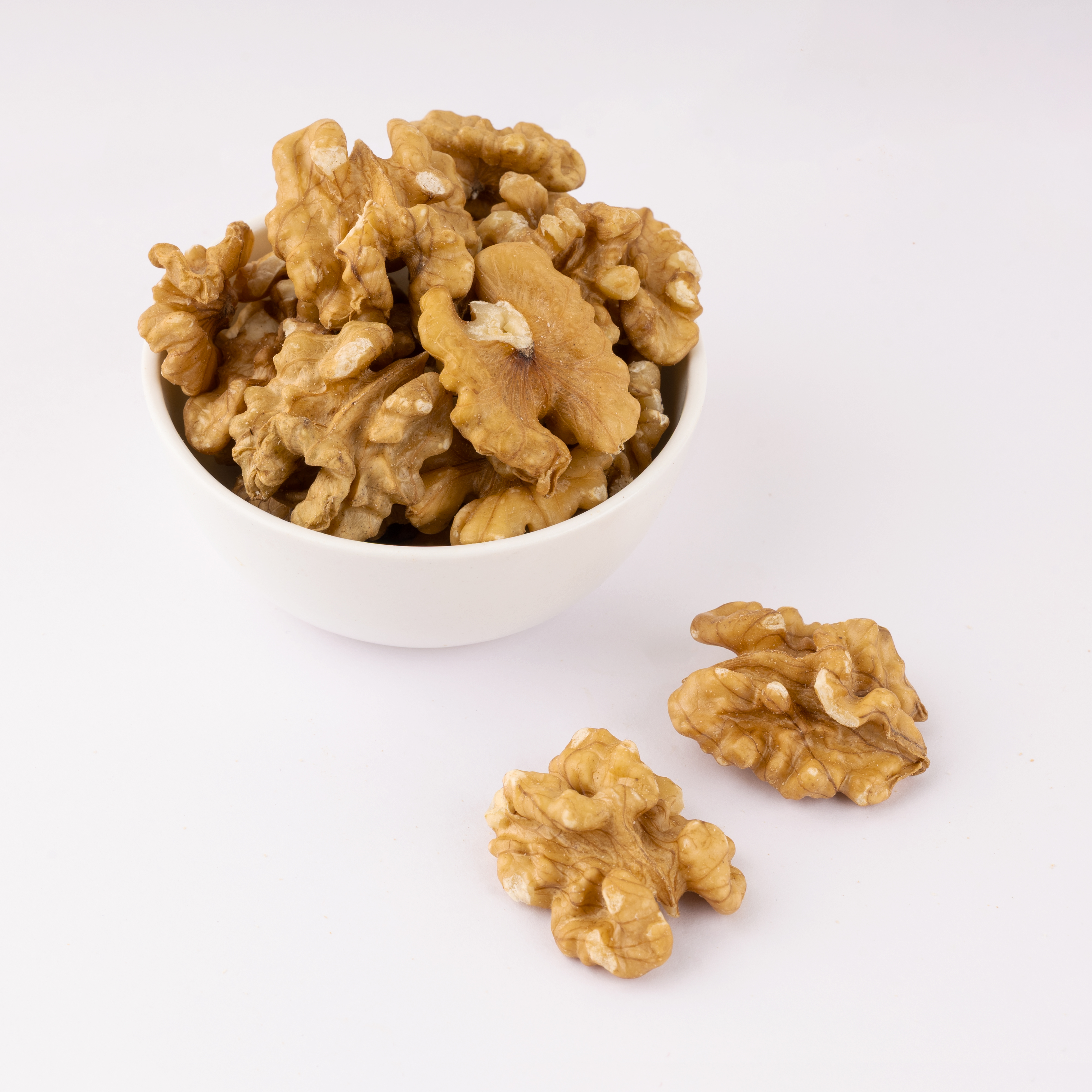 Akhrot (SP) 250 Gms displayed with premium walnut kernels, golden colour, crisp texture, and natural freshness.